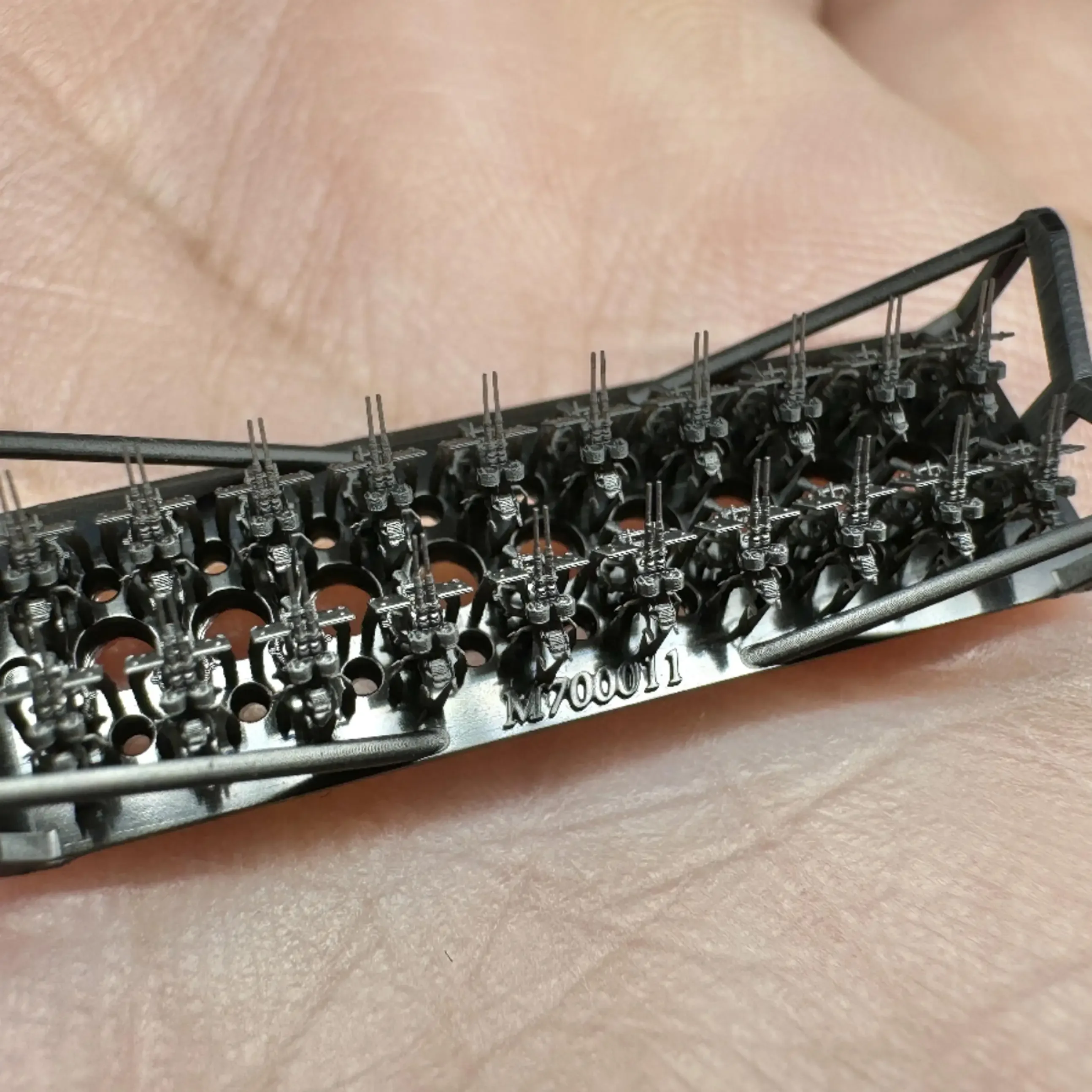 

MUYI MODEL 1/700 M700011 USN OERLIKON 20MM AA GUNS (A) 3D Print Part