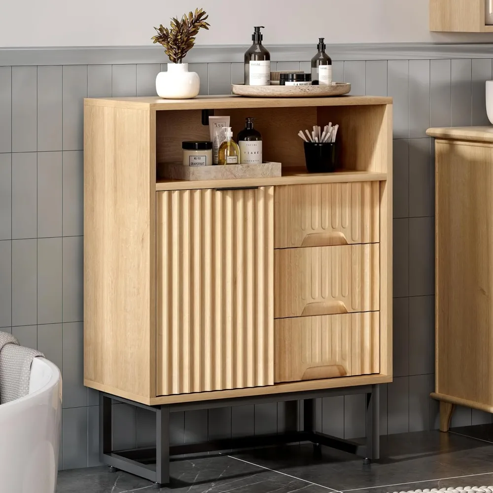 خزانة أرضية الحمام مع باب منزلق، منظم تخزين حديث بثلاث أدراج مع قاعدة معدنية سوداء ورف خشبي قابل للتعديل