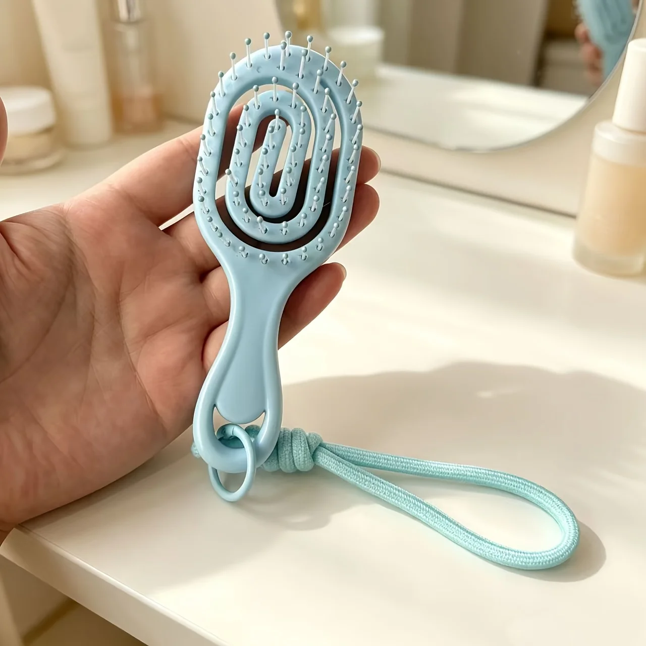 Mini hollow massage comb with hanging rope, portable airbag comb, portable travel, scalp care, hairdressing comb