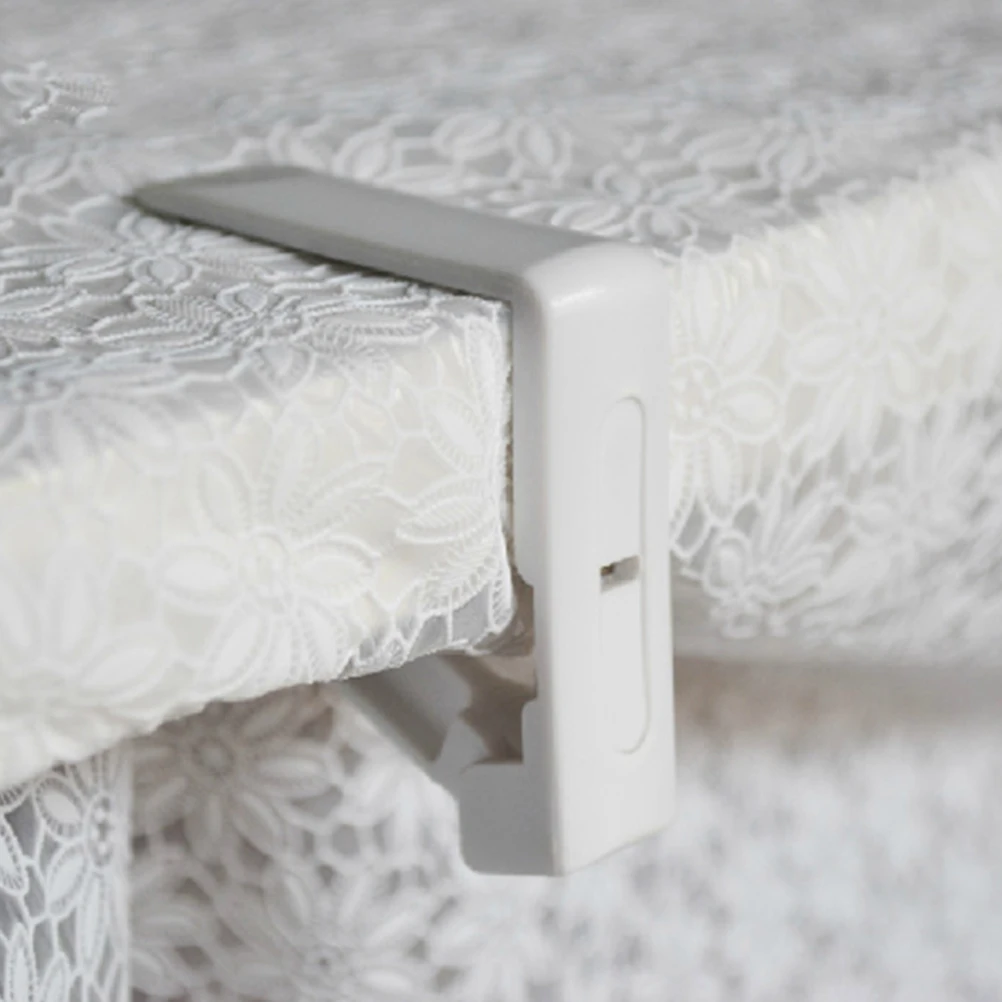 

4 Pcs Clips Clips Table Cloth Holders for Parties Weddings Table Cover Clamps Securely Fit Most Tables