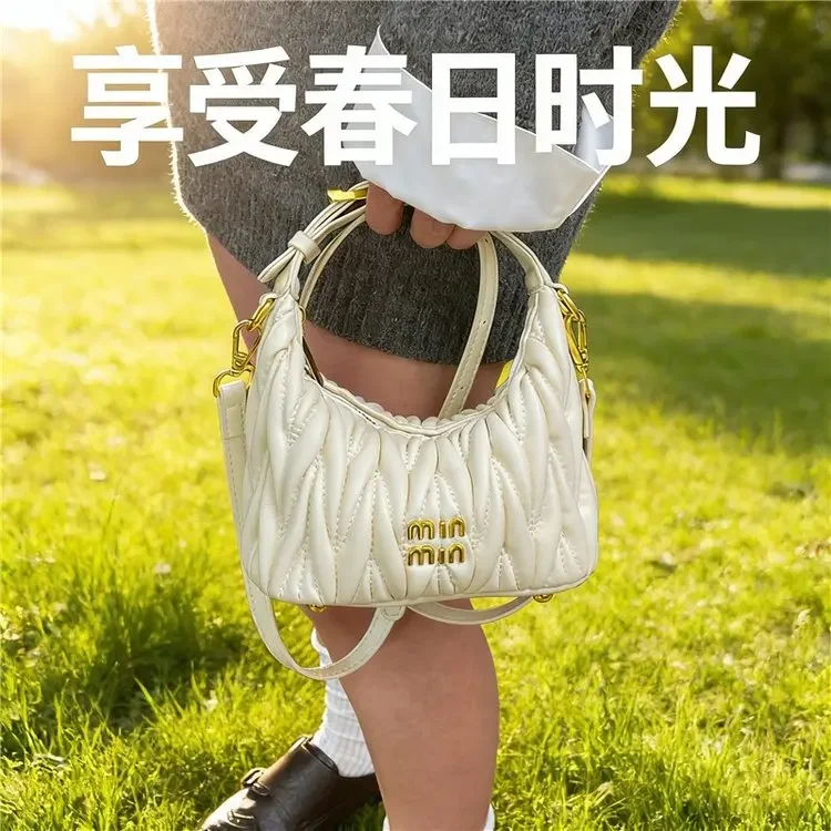 

2026 New MIU Pleated Lambskin Dumpling Bag HOBO Underarm Bag Hand Bag Shoulder Messenger Women's Bag Cloud Bag Moon Tooth Bag