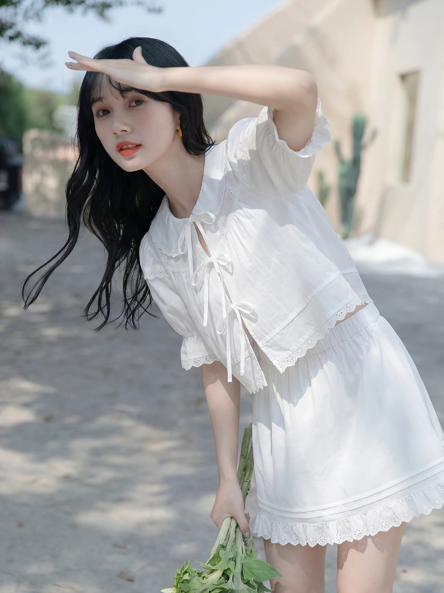 

White Hollow out Doll Collar Shirt And Short Skirt Set Women's Summer Fashion Design Breathable Medium Thickness Short Sleeve