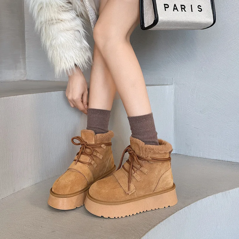 Botas de nieve para mujer con aumento interior, zapatos de invierno de cuero de vaca, botas de combate de moda