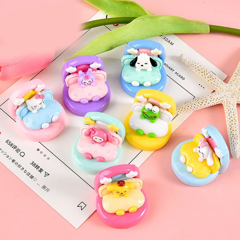 7Pcs/set Kawaii Anime Sanrio Sleeping Under Quilt Series Cute DIY Resin Ornaments Creative Model Toy Parking Plate Cake Decor