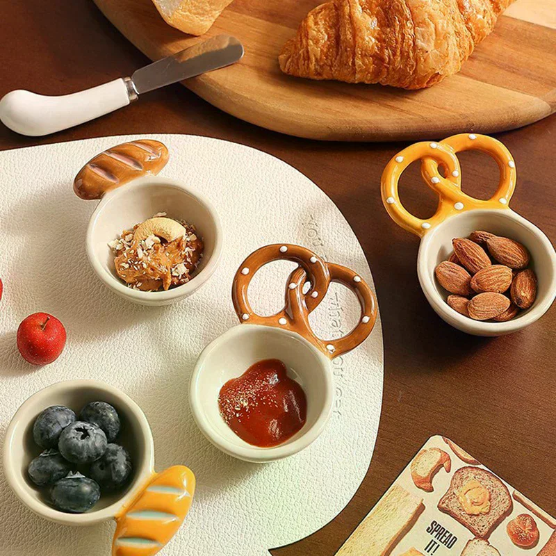 Bread Handle Ceramic Small Dish Seasoning Dish Dipping Sauce Dish Household Flavor Dish Cute Side Dish Cute Little Dish Embosse