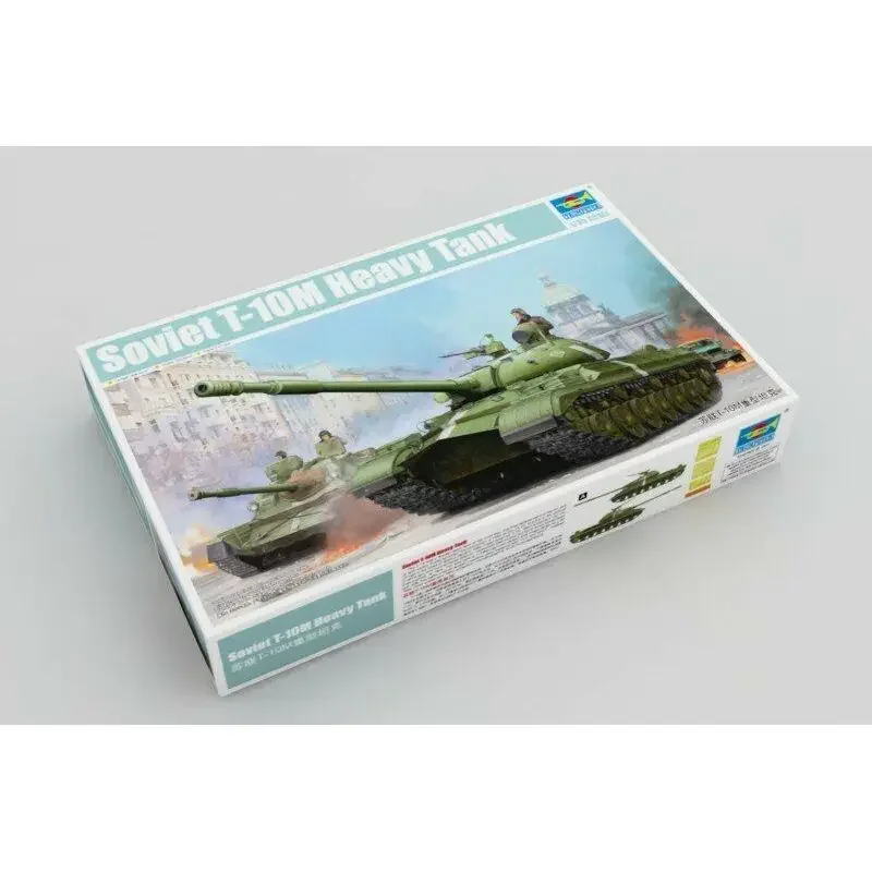 

Trumpeter 05546 Советский тяжелый танк Т-10М 1/35, комплект масштабной модели