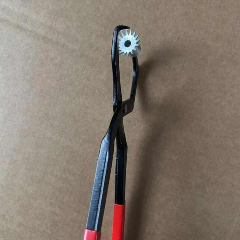 

Essential Iron Disc For Brake Spring Removal Pliers Tool For Car For Brake Maintenance