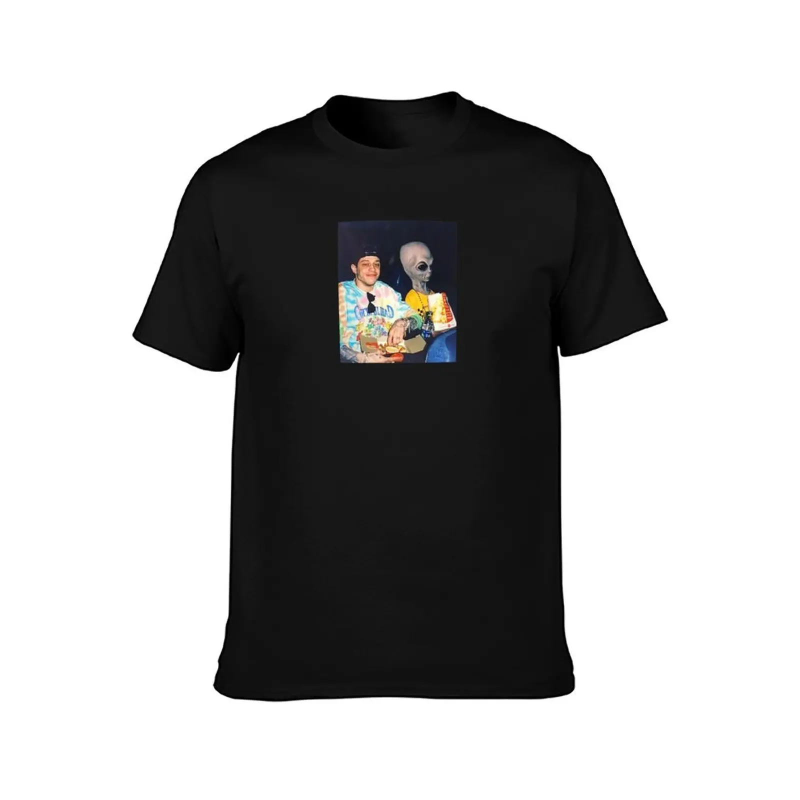 pete davidson alien tapestry T-Shirt Work Casual Loose Fit T-Shirt