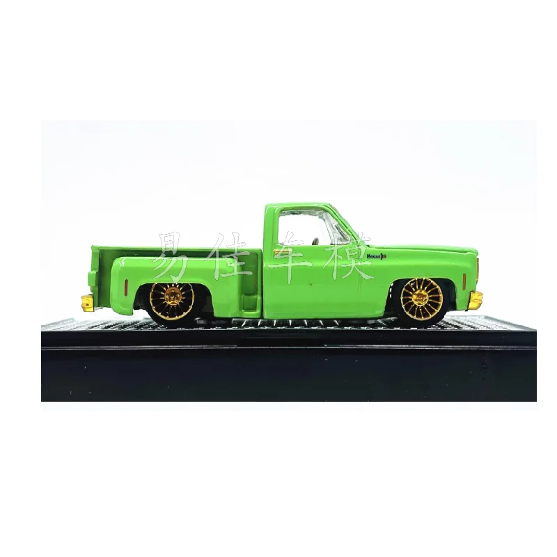 Diecast Scale 1:64  Model 1973 Chevy Cheyenny 10 pickup Simulation AlloyCar Model Metal Vehicle Collection Display Gift Toy