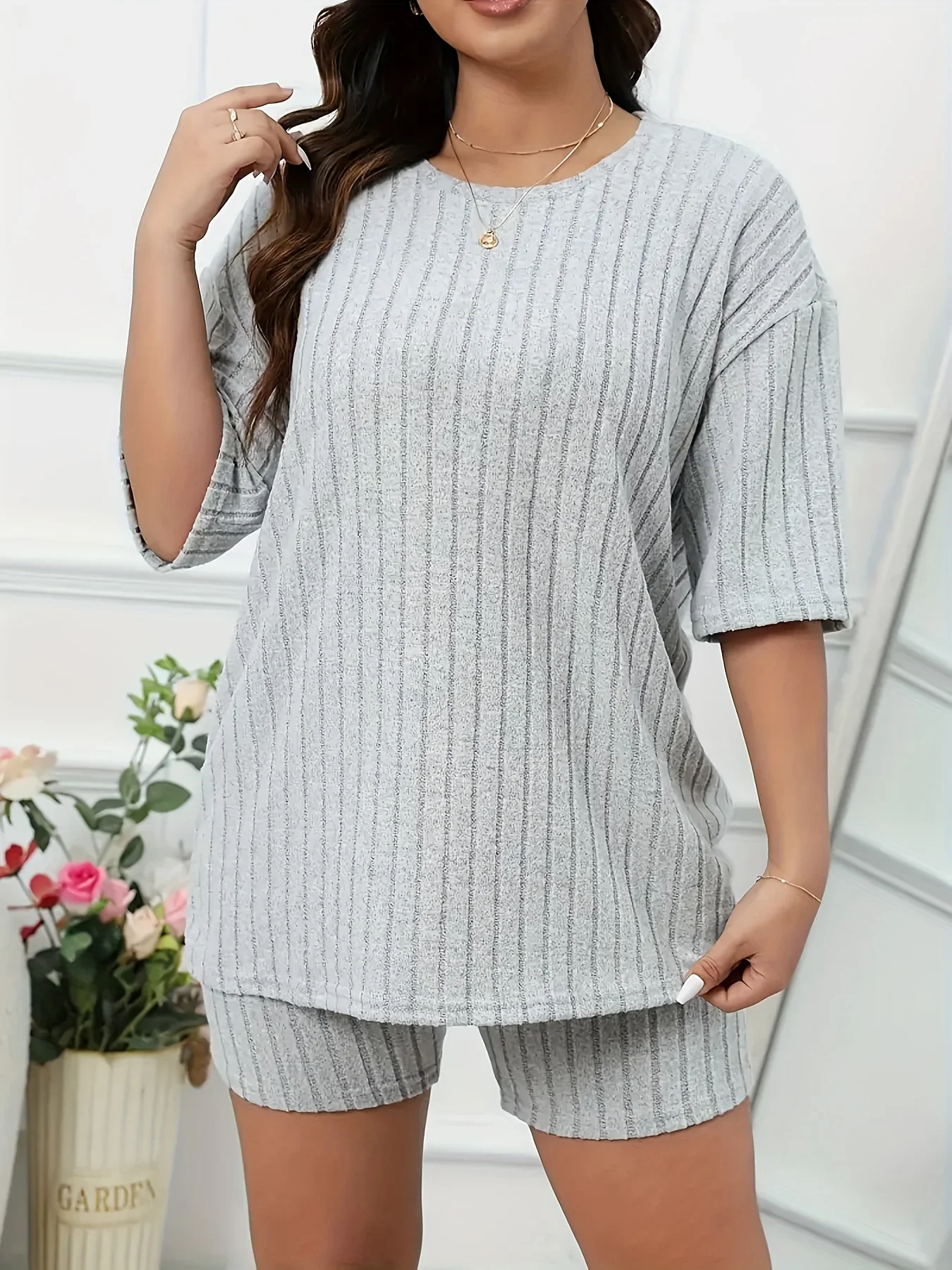 Plus Size 1XL-8XL Ladies\' Fashion Versatile Set Casual Loose Round Neck Short Sleeve Shorts Solid Color Knitted Set Simple Set