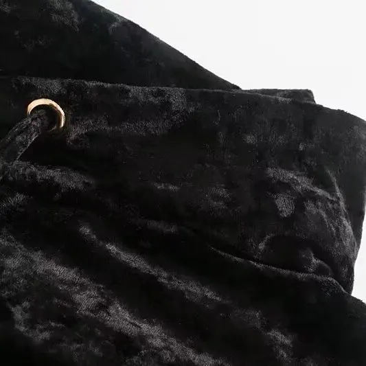 เสื้อสเวตเตอร์ขนห่านแฟชั่นทรงหลวมสำหรับผู้หญิง ดีไซน์อเนกประสงค์ ให้ความรู้สึกหรูหรา สินค้าใหม่สำหรับฤดูใบไม้ร่วง