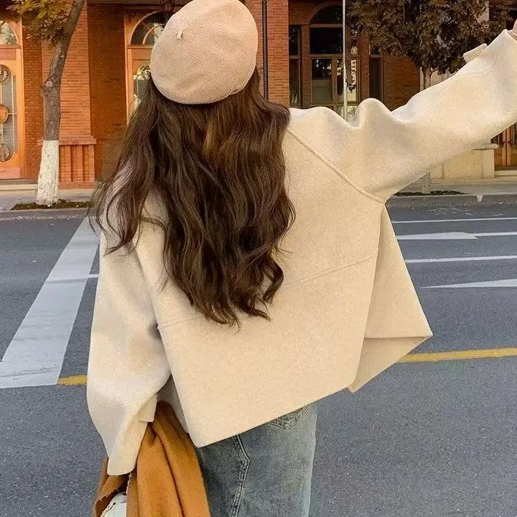 

Женское шерстяное пальто короткого фасона, осень-зима 2025, новинка, корейский стиль, маленький размер, высокое качество, французский стиль, короткое пальто для женщин