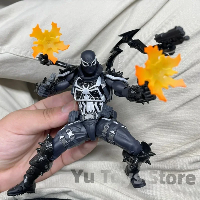 Genuine Pre-slae Marvel Agent Venom Figure Kaiyodo Revoltech Figurine Pvc Movable Collection Eugene Thompson Ko Model Toy Gfit