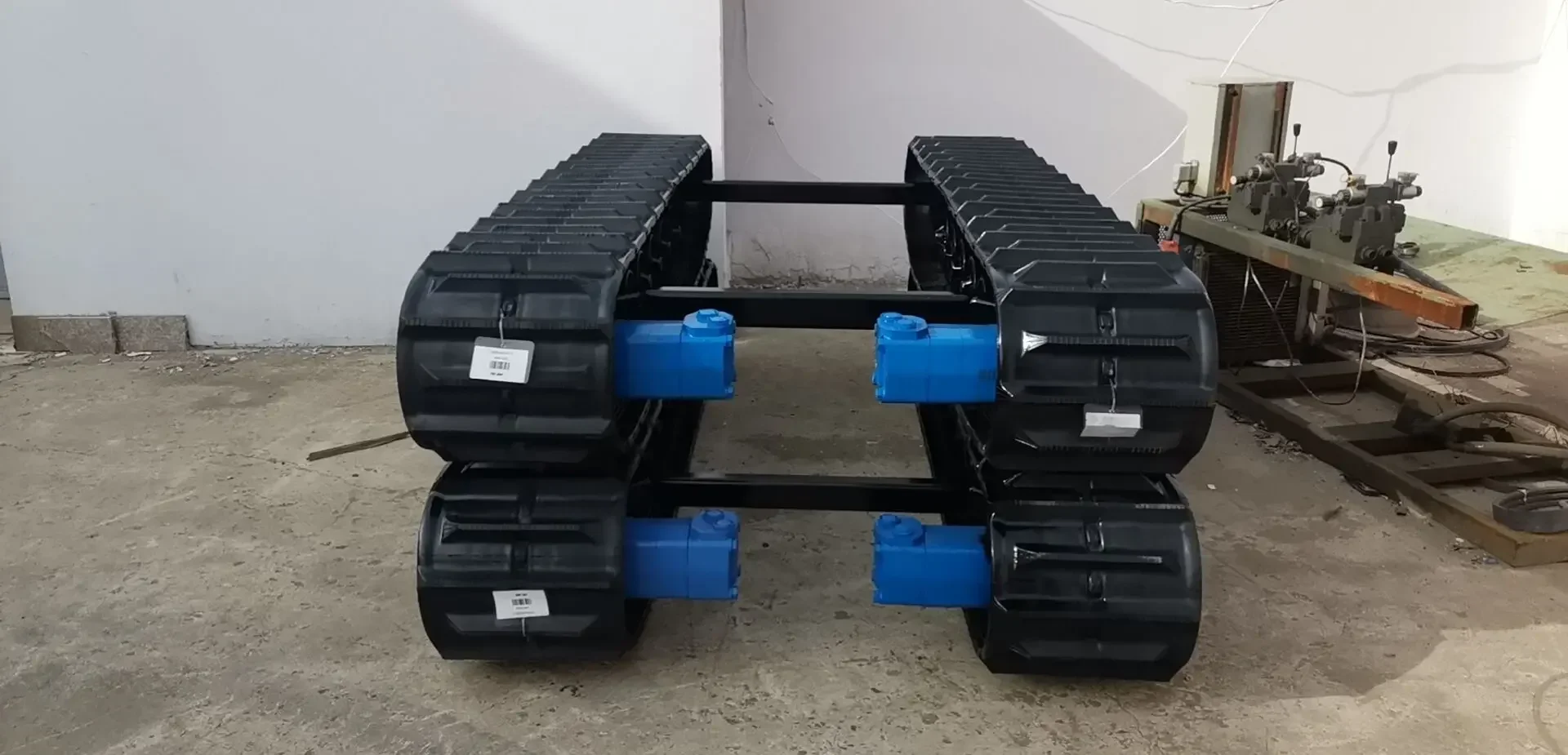 Rubber track system 0.5T to 20T for small vehicle crane undercarriage excavator Truck Farm loader Drilling MOBILE PIVOT BASE