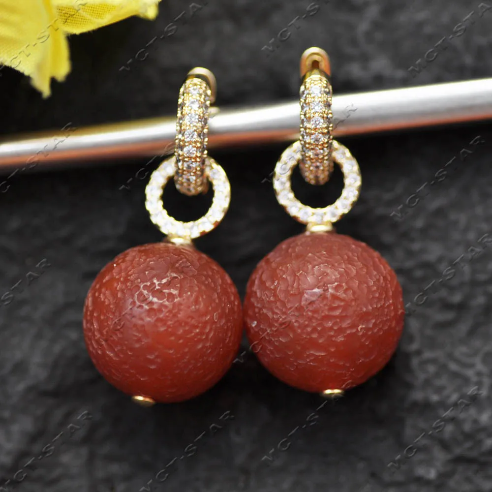 

Z14344 19mm Red Round Mars Agate Gemstone Dangle Earring CZ