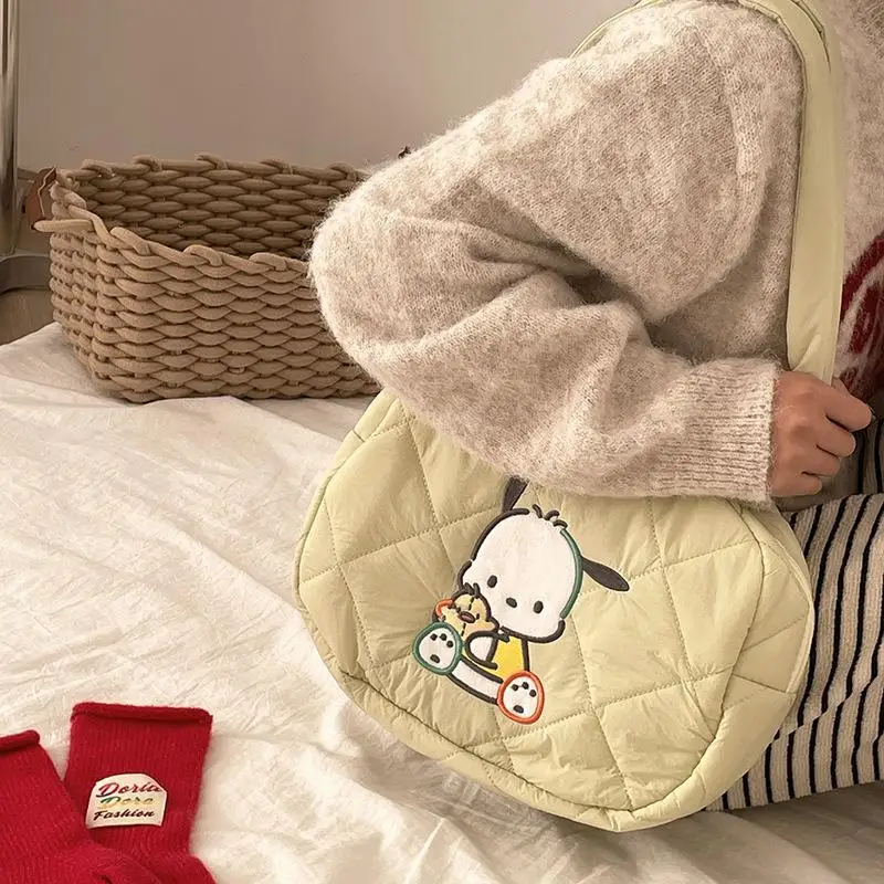 

sanrio girl cartoon storage bag Kuromi Kawaii Anime miscellaneous coin wallet lightweight fashionable travel storage bag