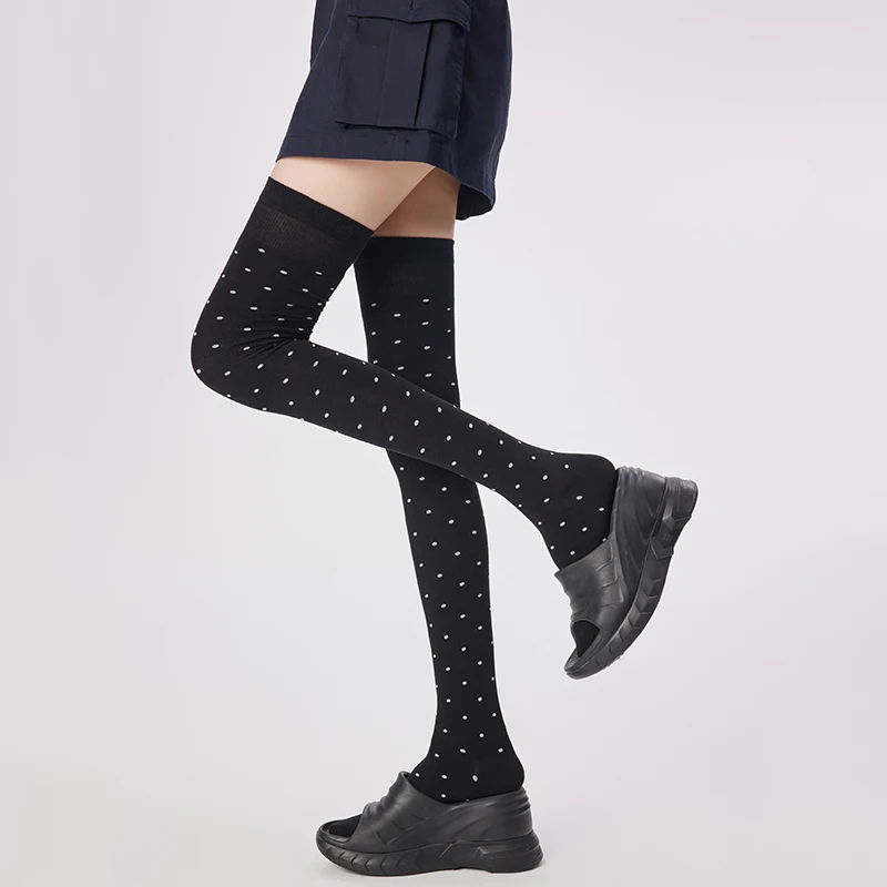 Spring Ladies Polka Dot Knee High Socks Fashionable High Quality Combed Cotton Stockings Suitable For Women\'s Clothing With Gift