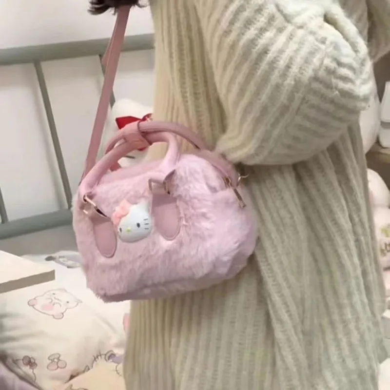 MBTI tas tangan Hello Kitty untuk wanita mode merah muda manis tas bahu Felt kasual serbaguna wanita untuk tren 2024