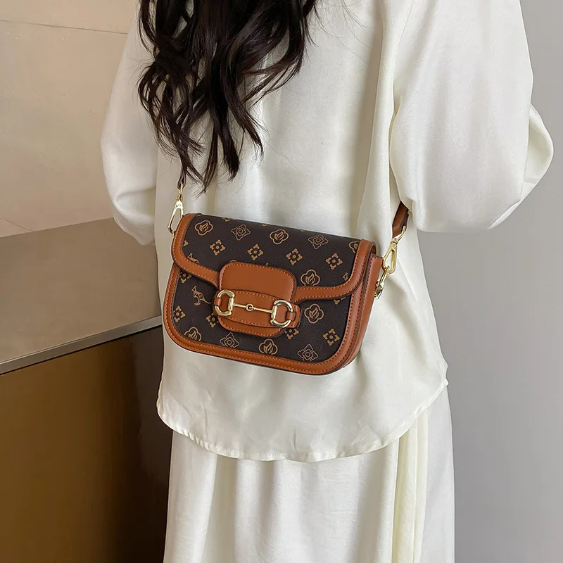 

‌2025 Designer Tote Bag - Stylish Crossbody Purse, Spacious Shoulder Bag for Women, Trendy Work & Travel Essential