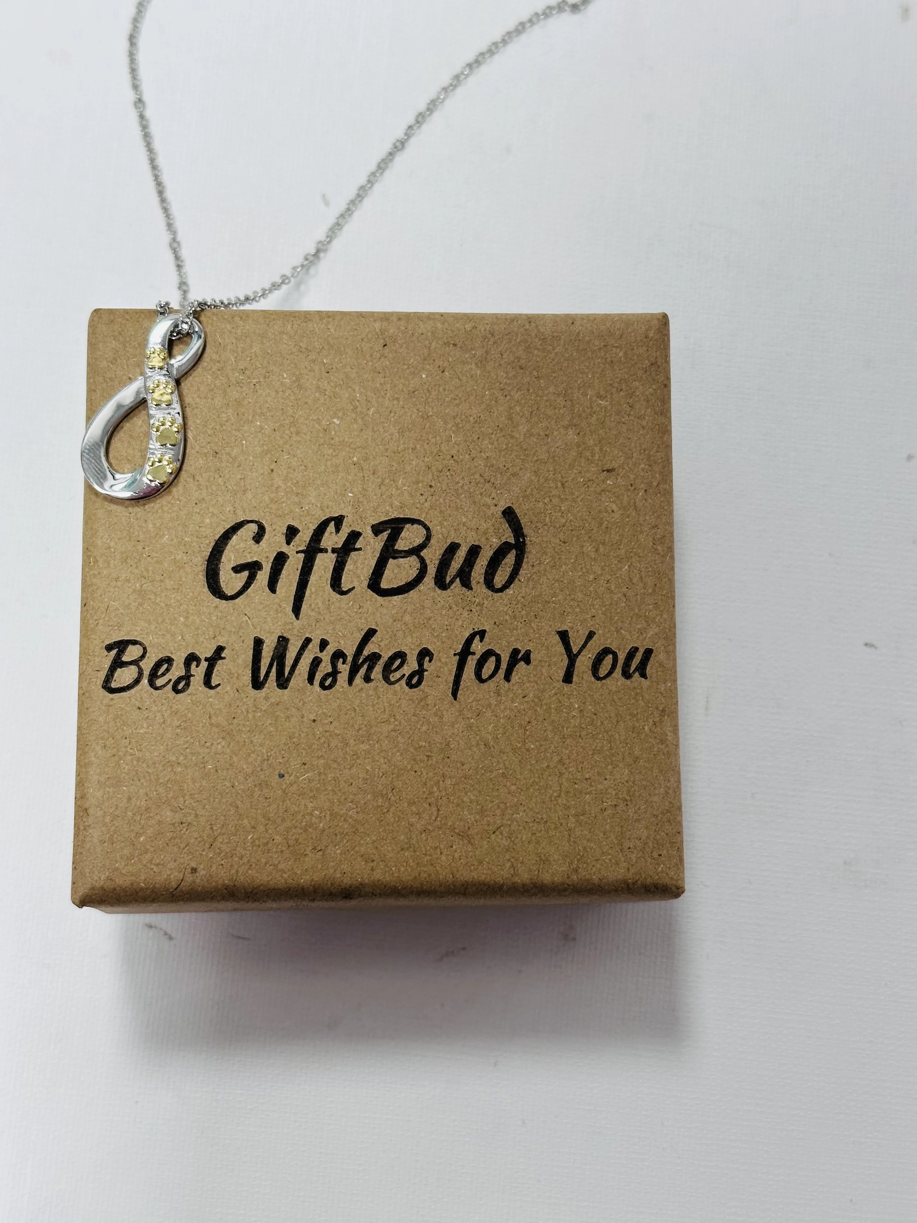 

GiftBud Personalized Infinity Heart Pendant with Birthstone Custom Name Necklace Valentines Day Gifts for Her