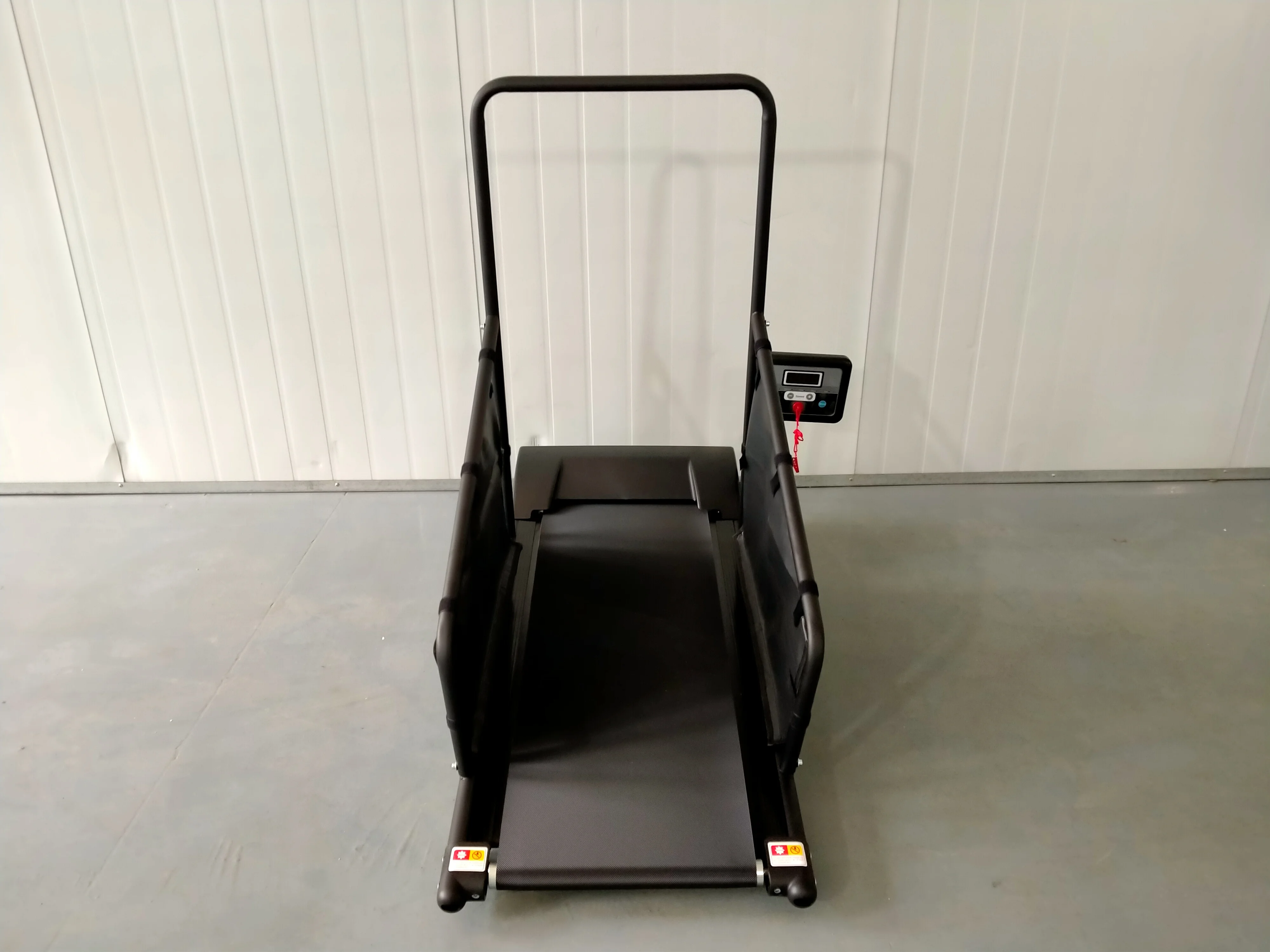 STLF SHULI Gym متعددة الوظائف الكهربائية الكلب مفرغة فائقة الهدوء امتصاص الصدمات معدات التدريب LED 100 كجم وسادة المشي