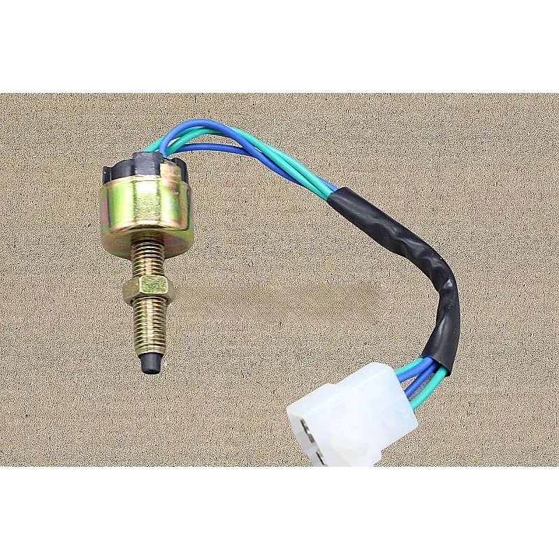 4134400-K08 4134400XG08AA For Greatwall Tengyi C30 C50 Wingle 5 6 7 for Haval H3 H5 H6 M2 M4 Brake Light Switch Clutch H9 VV7