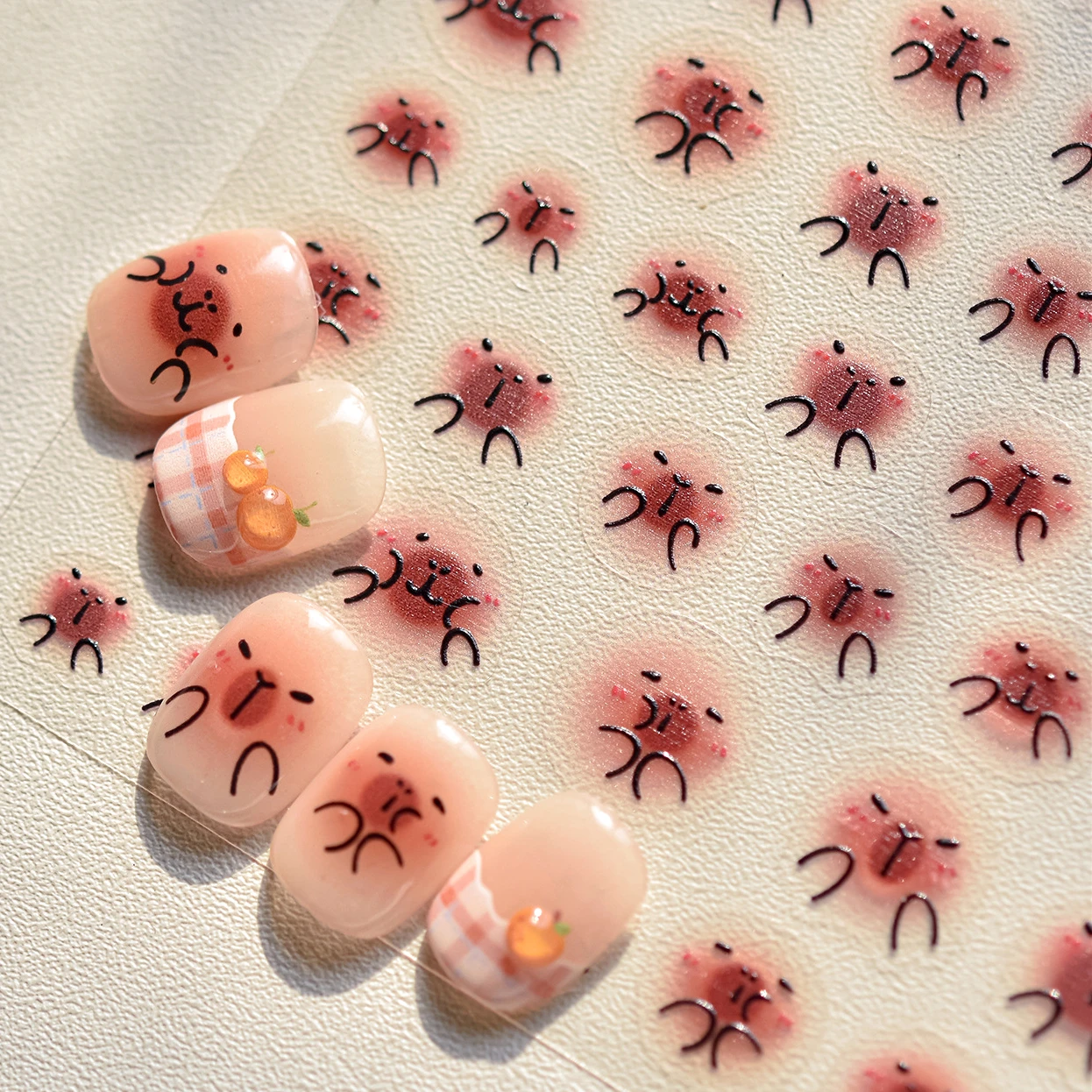 

Cute Kapibala Halo Dyeing Kabibara Giant Rat Guinea Pig Cavy Lovely Expression Orange Adhesive Nail Art Stickers Manicure Decals