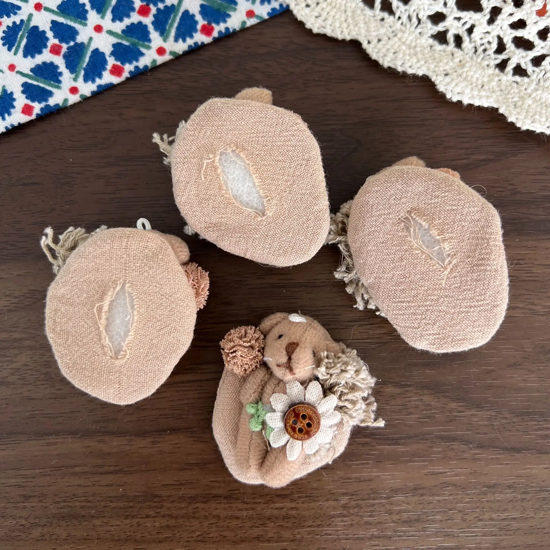 Brooch Pin DIY Cute Cartoon Bear Button Cotton Filled Fabric Small Brown Forest Bag Scarf Decoration Lightweight