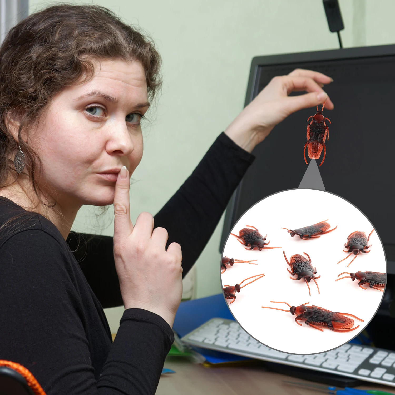 Trick props startle people, prank insects, realistic cockroaches, funny toys, and funny things