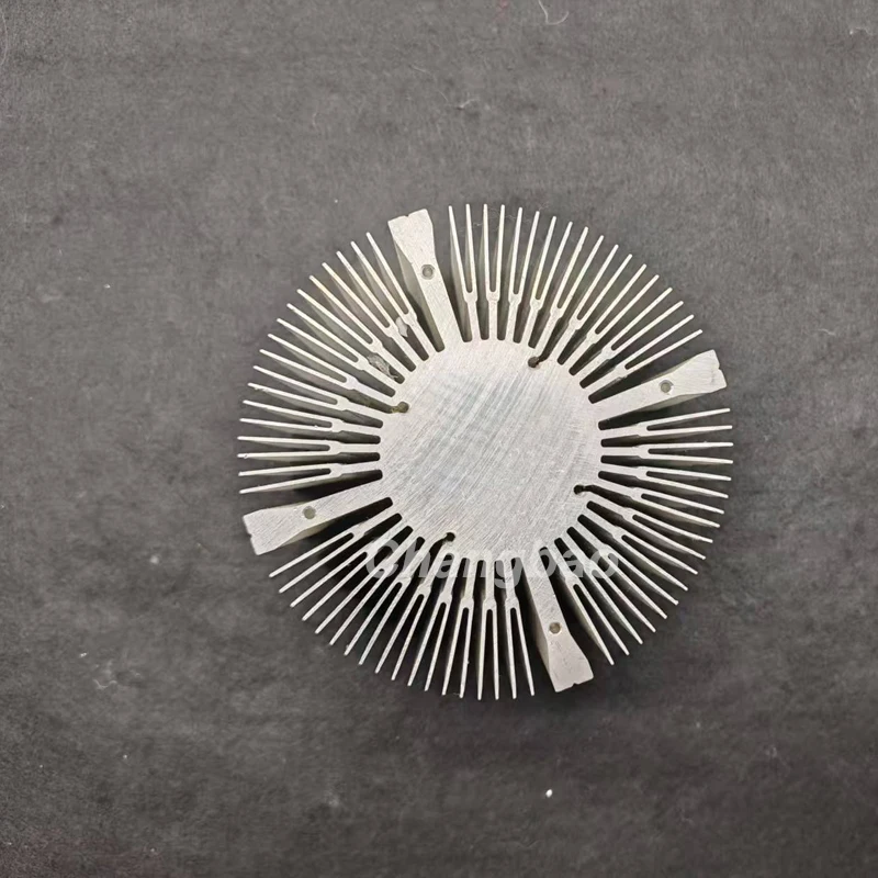 مشعاع ألومنيوم D120mm * H70mm لمعدات طبية عالية الطاقة 50 وات ومبرد كشاف