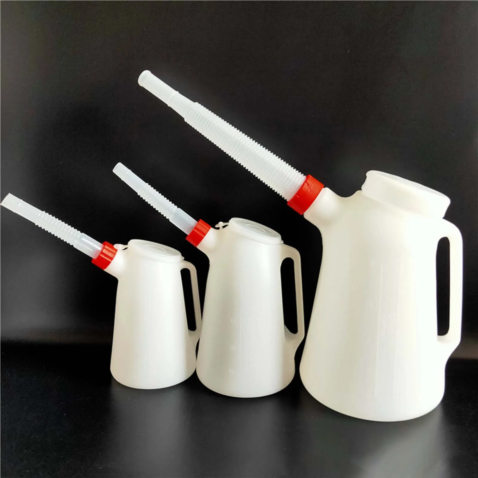 Universal Oil Measuring Jug with Pouring Flexible Spout Container Oiler Plastic Measuring with Lid Durable for Traveling Car