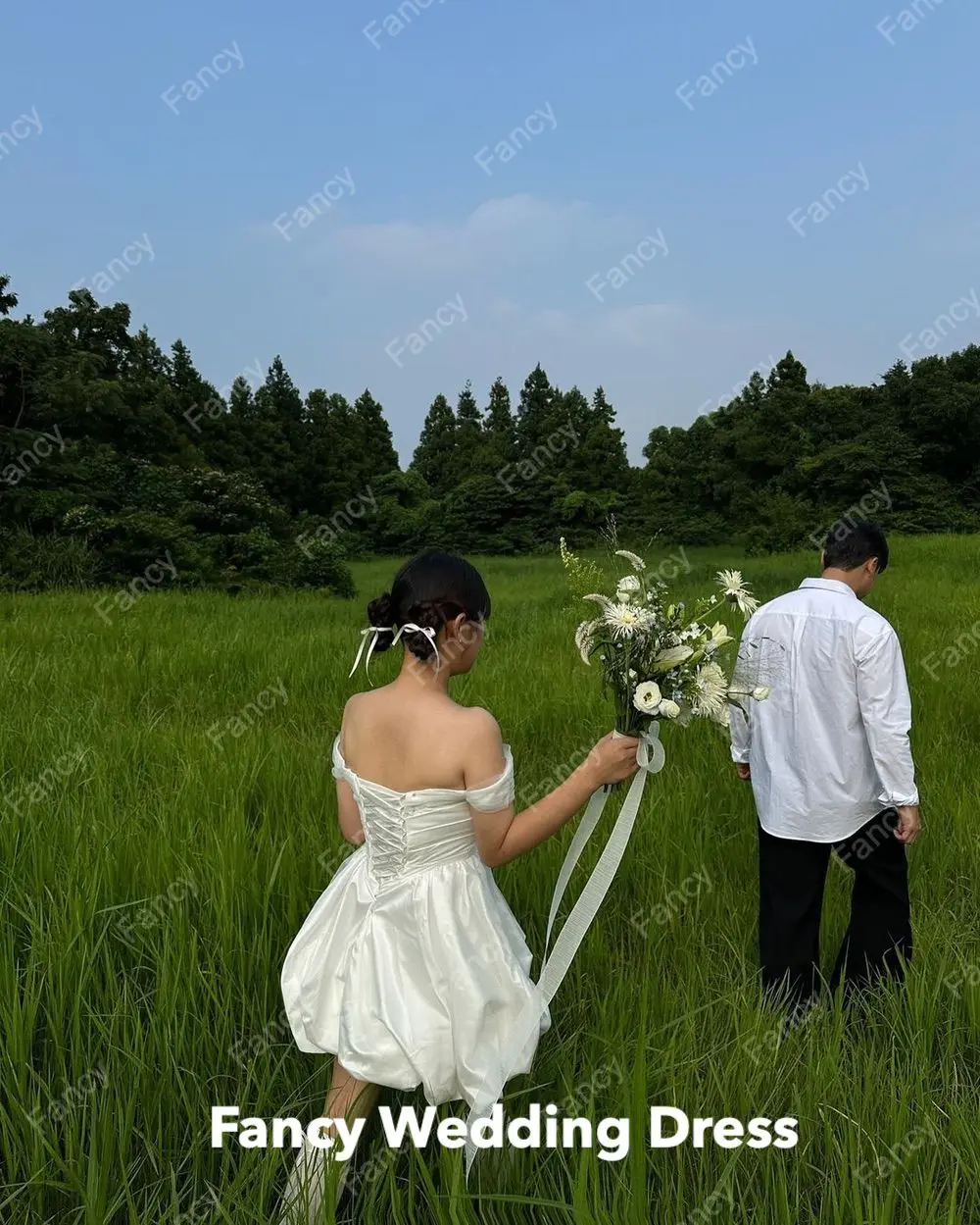 Fantasia semplice linea A Corea abito da sposa taffettà con spalle scoperte manica corta abito da sposa giardino personalizzato