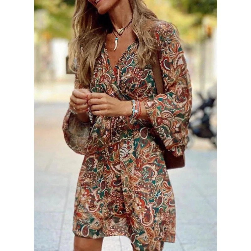 2024 Zomer Mode Bloemenprint Damesjurk Vintage Commuter V-hals Elegant Geplooid Paisley Bladerdeeg Mouw Ruches Casual Jurk