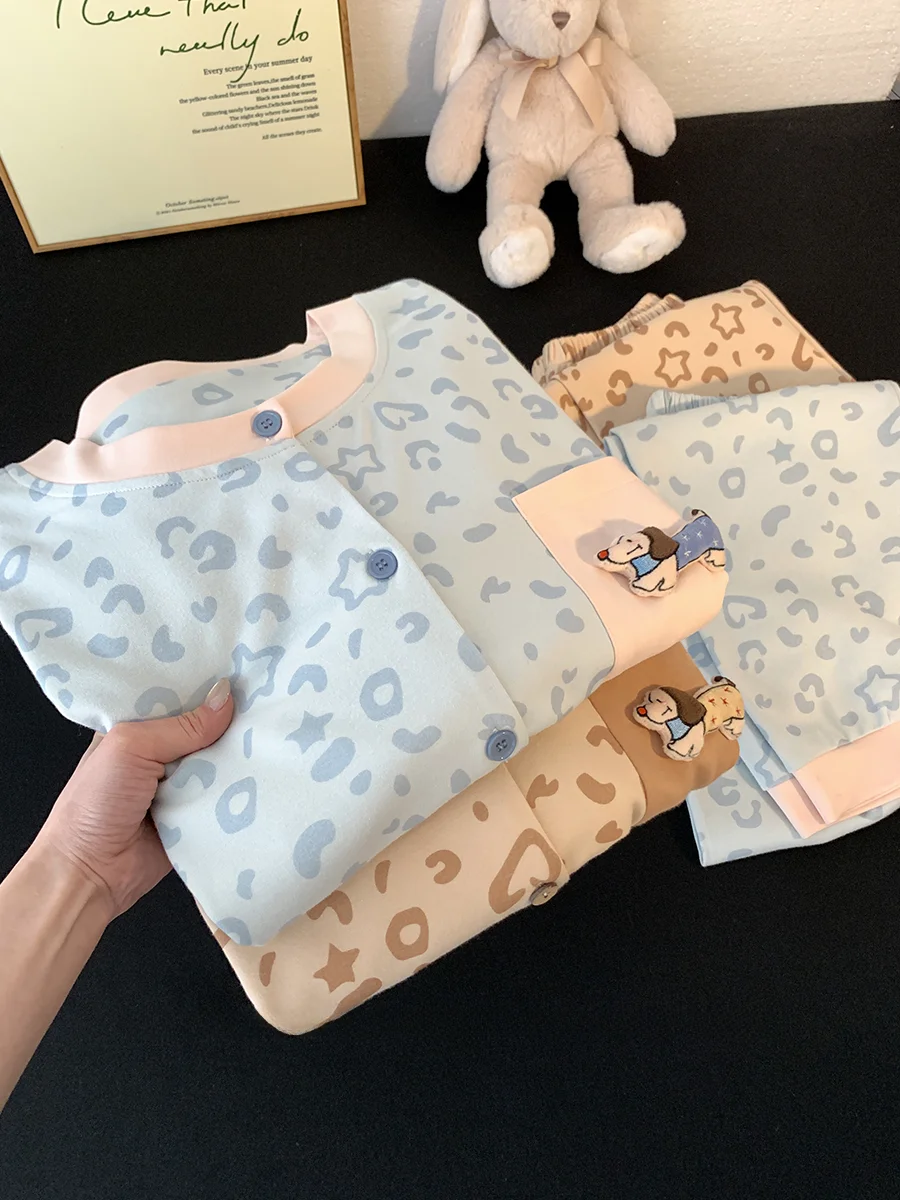 ドーパミンスタイル綿パジャマ女性のラウンドネックヒョウ柄漫画ホーム服帯電防止春秋快適なパジャマ