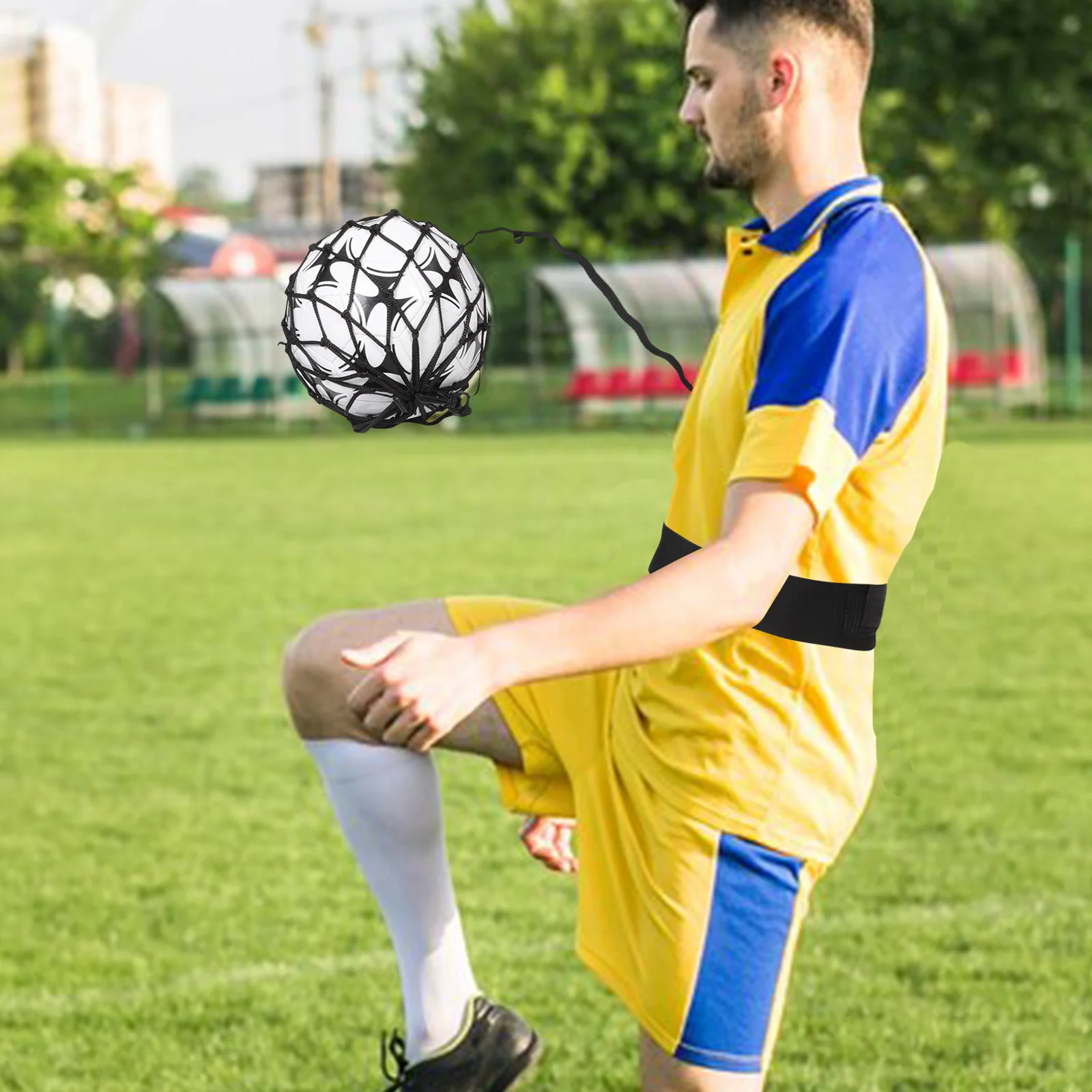 شبكة تدريب كرة القدم قابلة للتعديل من النيوبرين، أداة تدريب كرة قدم مدمجة قابلة للطي لسرعة تدريب كرة القدم المنفردة