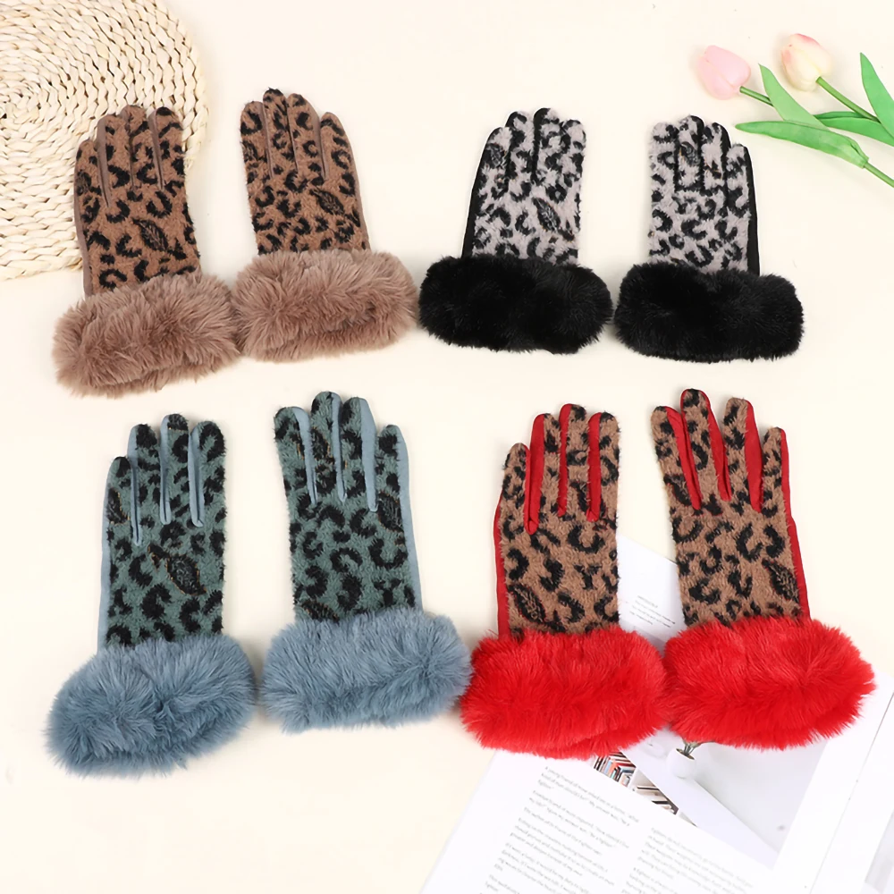 

Leopard print plush and palm suede with large velvet touch screen five-finger warm gloves for women