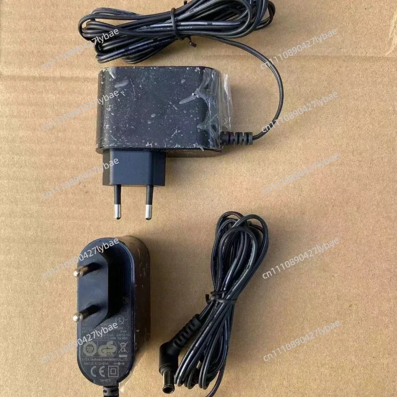 ZD012M340044EU 1Pc New Power Charging Adapter 34.0V 0.44A, 14.96W Charging Adapter
