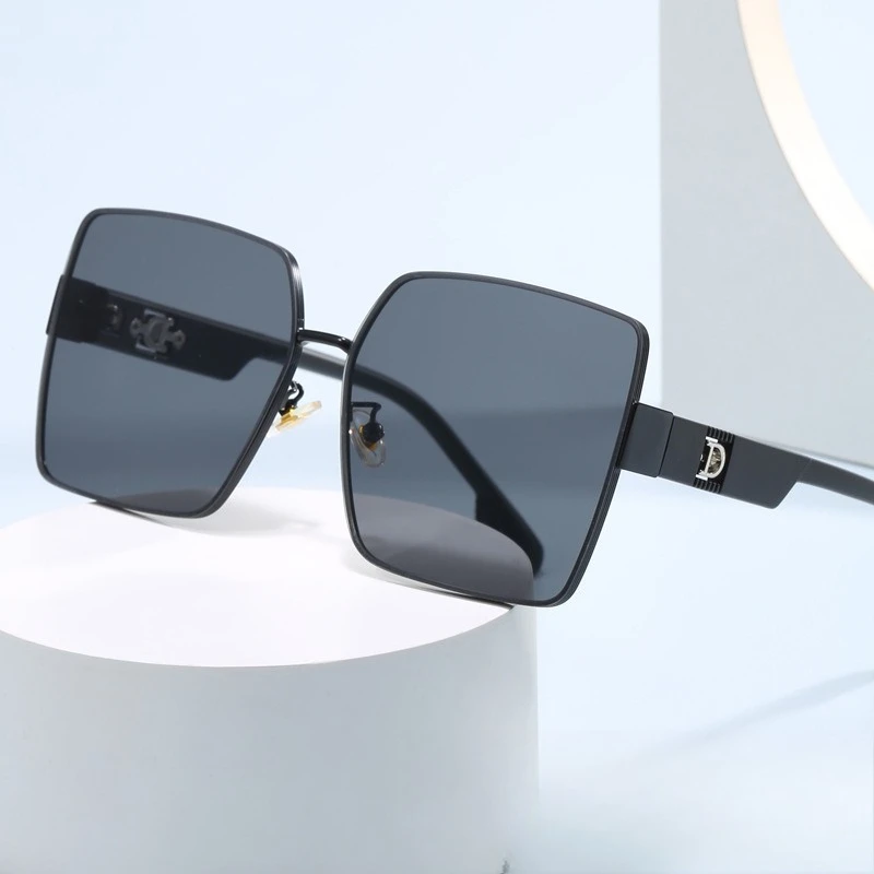 

​​2025 Metal Square Sunglasses, UV400 Face Slimming K-Style Instagram Aesthetic Lightweight TR90​​