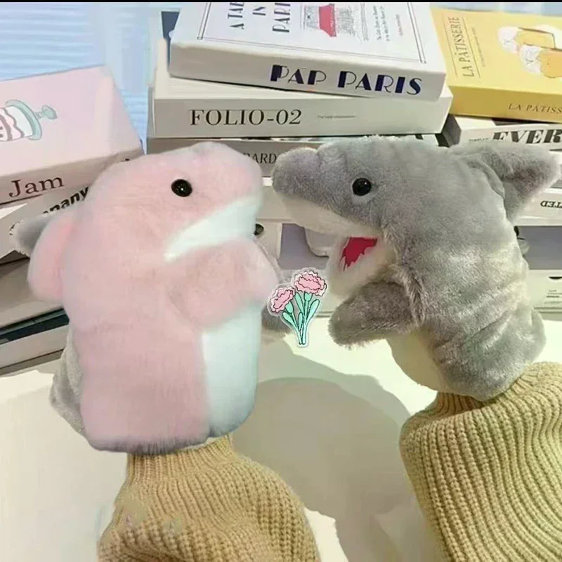 Peluche ripiene Giocattoli animali Squalo grigio Mano Dito Storia Burattino Bambole carine Giocattoli educativi per bambini Squalo simulato Regalo per bambini
