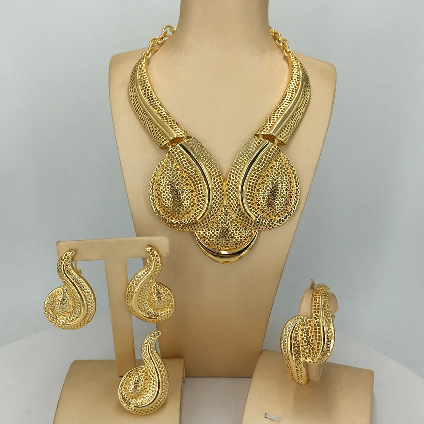 Woman Popular Big Italian Gold Plated Jewelry Sets FHK13667