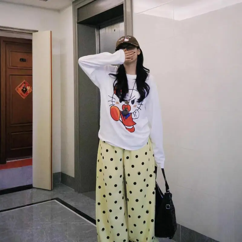 Anime Kitten Vrouwen Sweatshirt 2023 Nieuwe Cartoon Kawaii Ronde Hals Losse Comfortabele Lange Mouw Schattig Meisje T-shirt Student tops