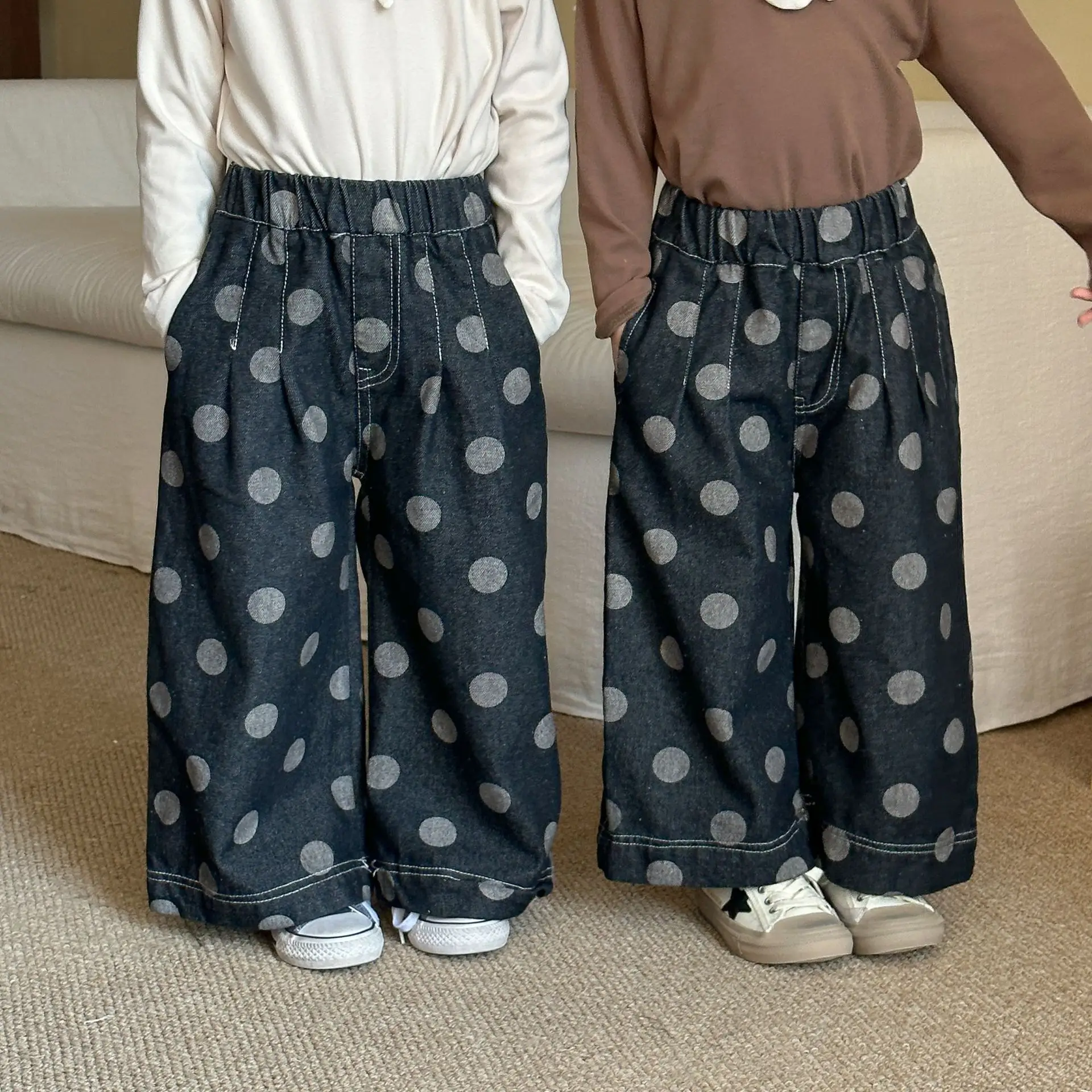 

2025 Autumn New Children Loose Denim Trousers Boys Casual Pants Fashion Girls Polka Dot Jeans Baby Wide Leg Pants Kids Clothes