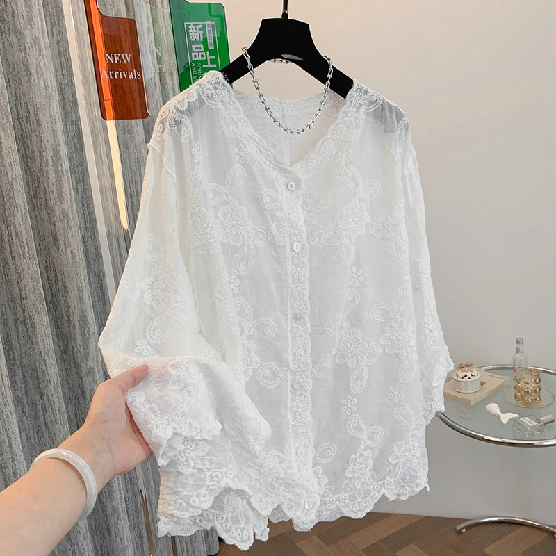 

Retro Cotton Embroidered V-Ne Thin Transparent Svel Cardigan irt Summer New Arrival Women's Loose Fit Commute Sle