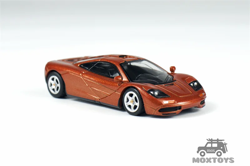MINI GT 1:64 F1 Yquem braunes LHD-Druckguss-Modellauto