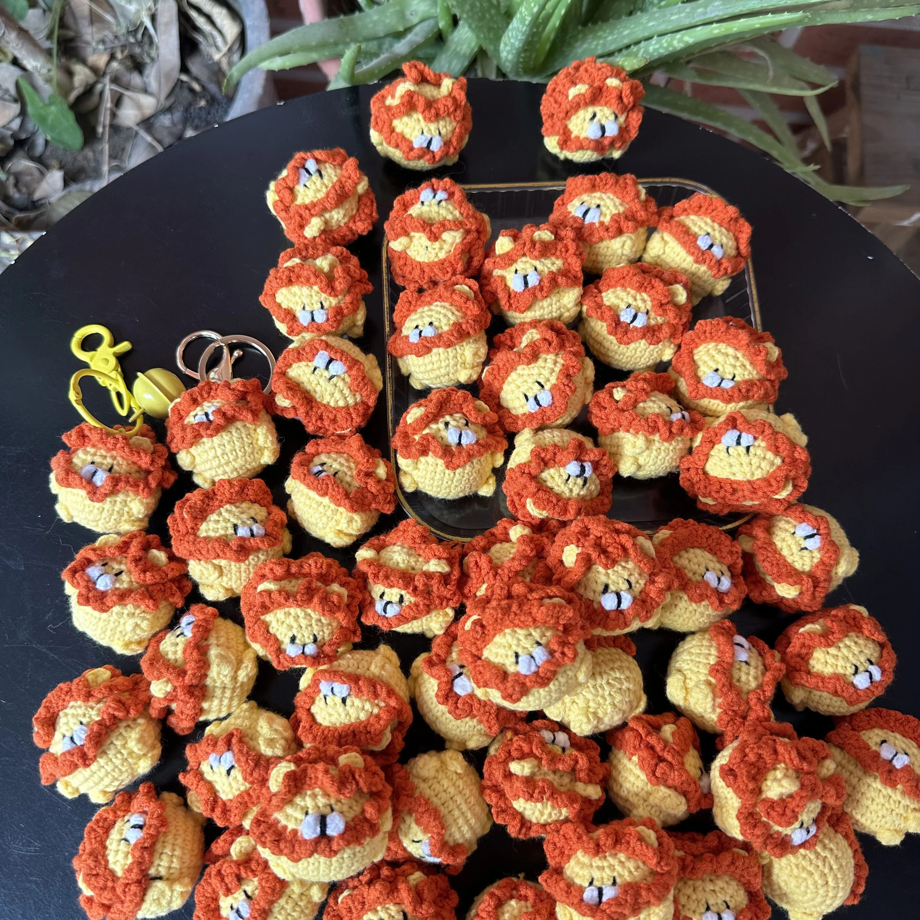 

4 см мини-лев вязаные крючком брелки с изображением льва мягкие игрушки маленький кулон подвески для рюкзака подарки на Рождество и день рождения