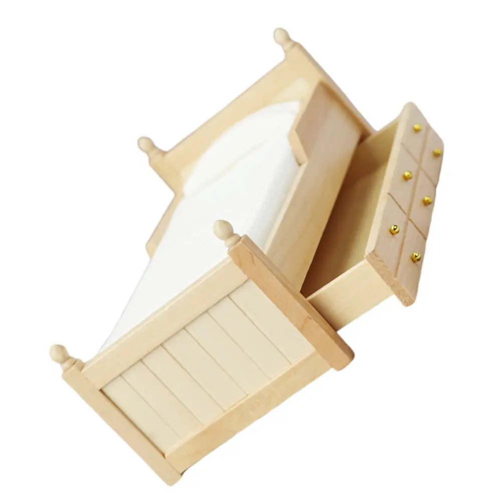 

Мини-кровать в форме дома, декор, высококачественный деревянный материал, реалистичный дизайн для DIY, праздничный подарок, микропейзажное украшение, уникальное