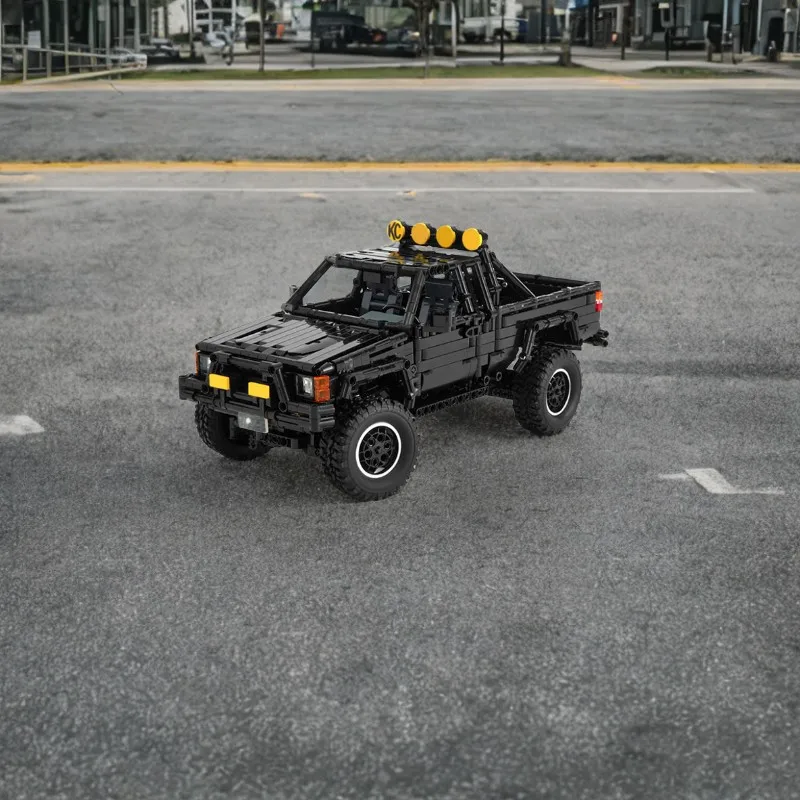 

1472PCS Pieces Movie Classic Toyotasad Hilux SR5 Xtracab 4x4 Pickup Retro Off-Road Vehicle Model Building block Collector's Set