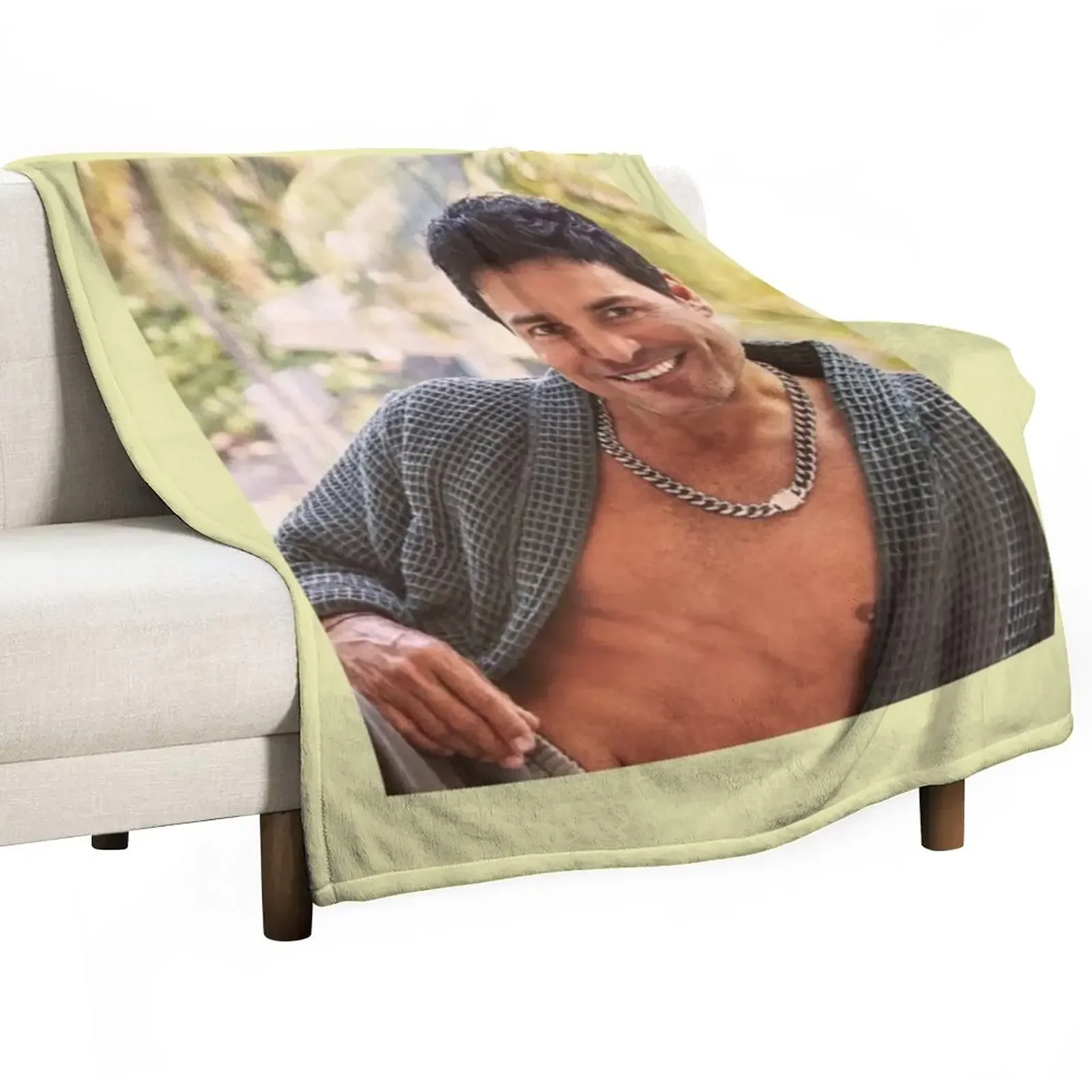 Chayanne Throw Blan…