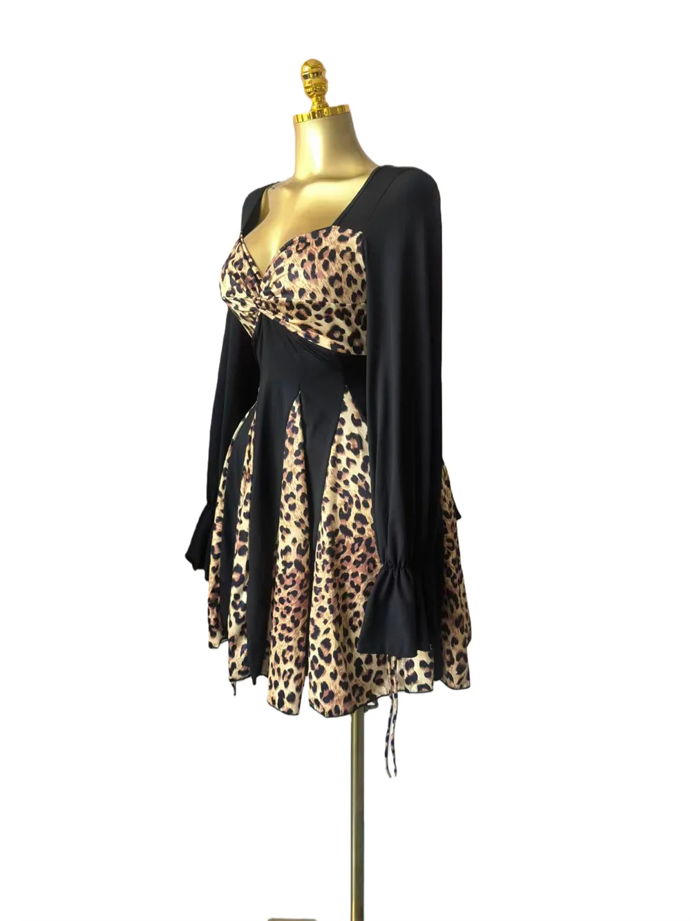 新作セクシー長袖レオパード柄デザインレディース服イブニングプロム誕生日ガウン2025セクシークラブパーティードレス