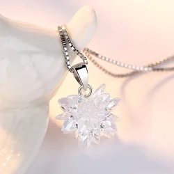 New Fashion Ice Flower Crystal Women's Necklace New Flower Luxury Romantic Pendant Bride 3D Snow Flower Wedding Accessories